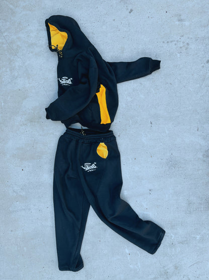 # Conjunto Black and yellow - Tracksuit "SUTAIRU"#